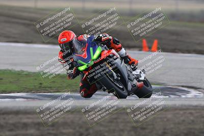 media/Nov-29-2025-TrackDaz (Sat) [[10ae2d9bce]]/A Group/Session 3 (Outside Grapevine)/